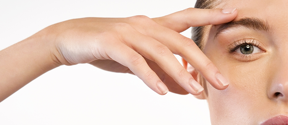 Gimnasia facial: masaje antiarrugas en 1 minuto